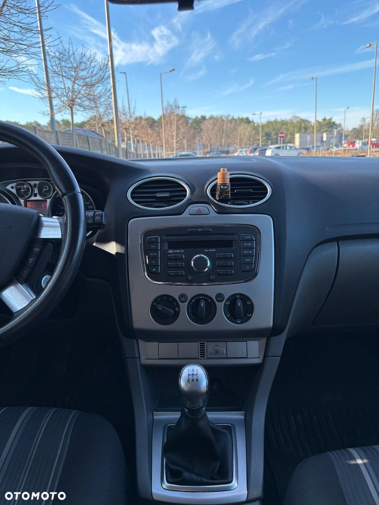 Ford Focus 1.6 TDCi Trend - 6
