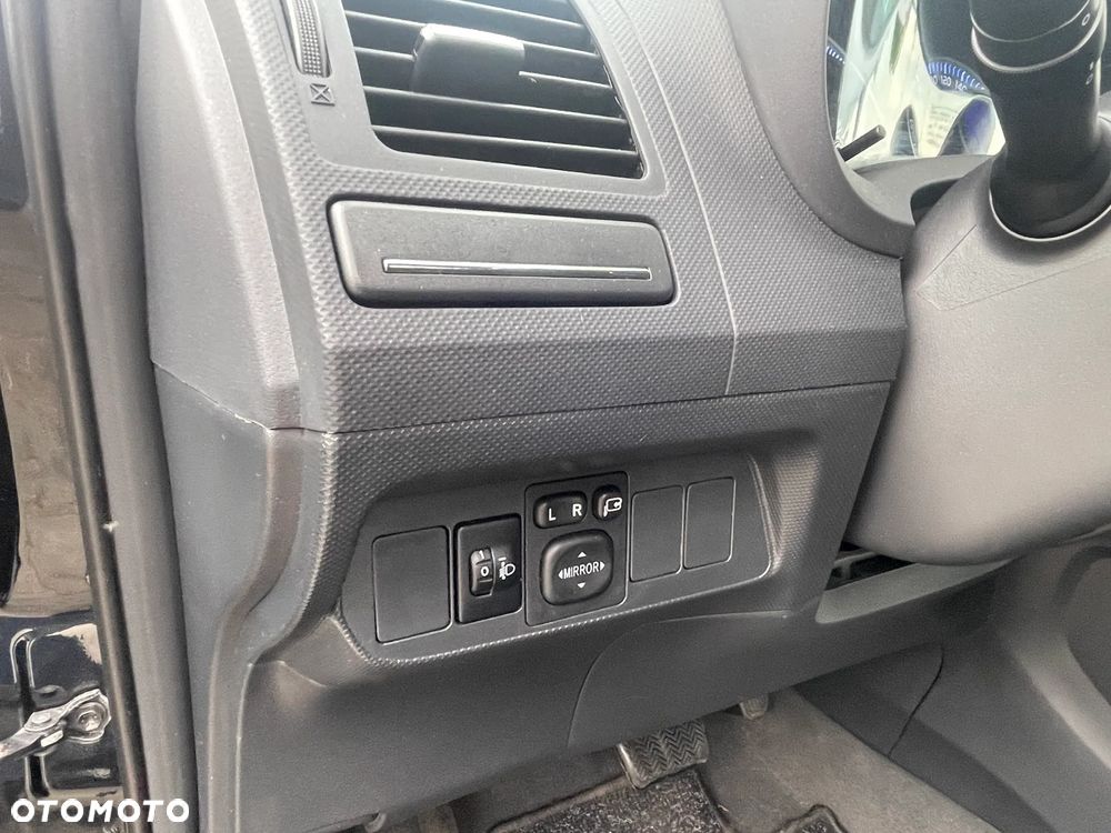 Toyota Auris 1.8 VVT-i Automatik Executive - 28