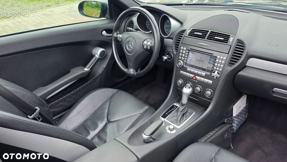 Mercedes-Benz SLK 350 7G-TRONIC - 9