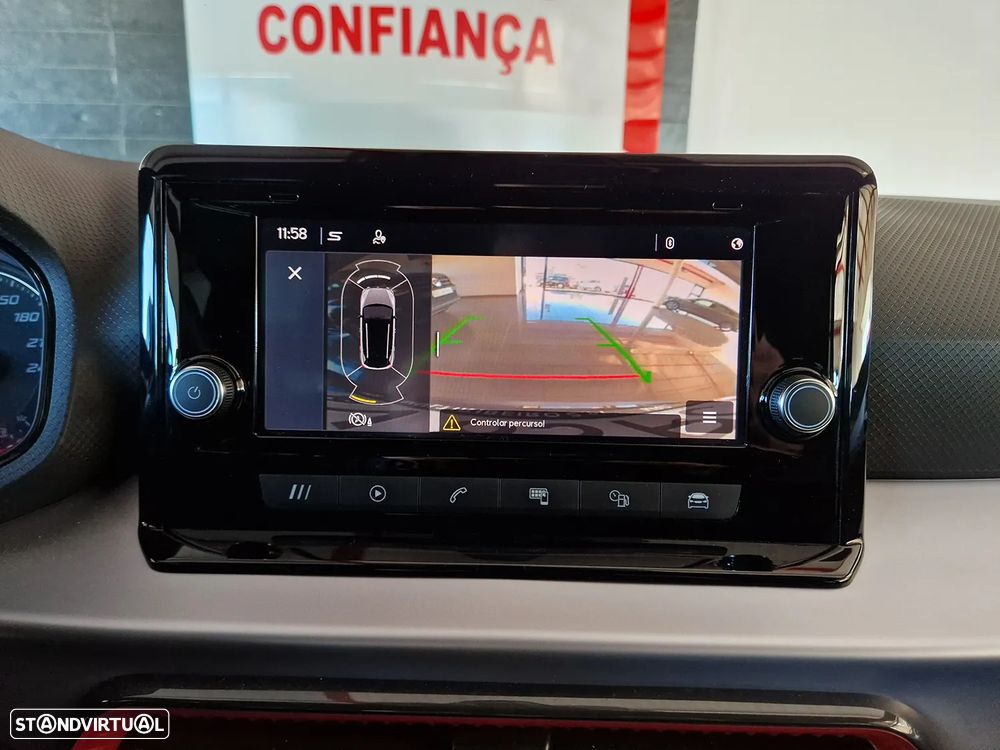 SEAT Arona 1.0 TSI FR - 27