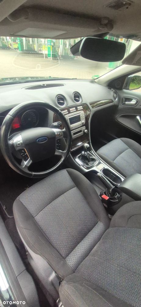 Ford Mondeo 2.2 TDCi Ghia - 7