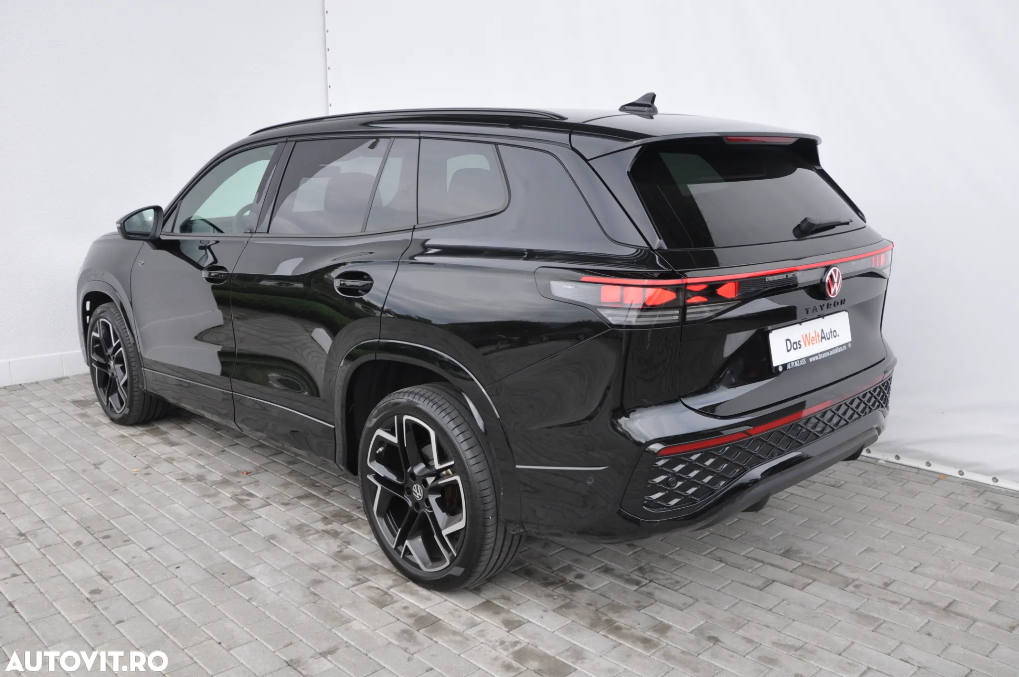 Volkswagen Tayron 2.0 TDI 4Motion DSG R-Line - 3