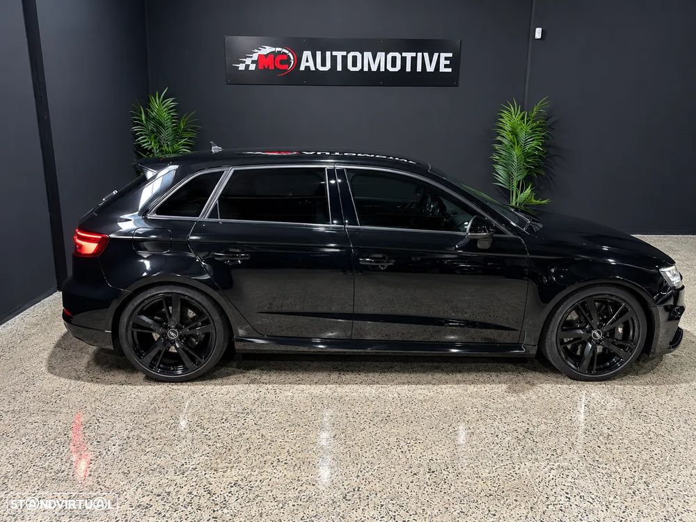 Audi RS3 Sportback 2.5 TFSI quattro S tronic — fotografia 4