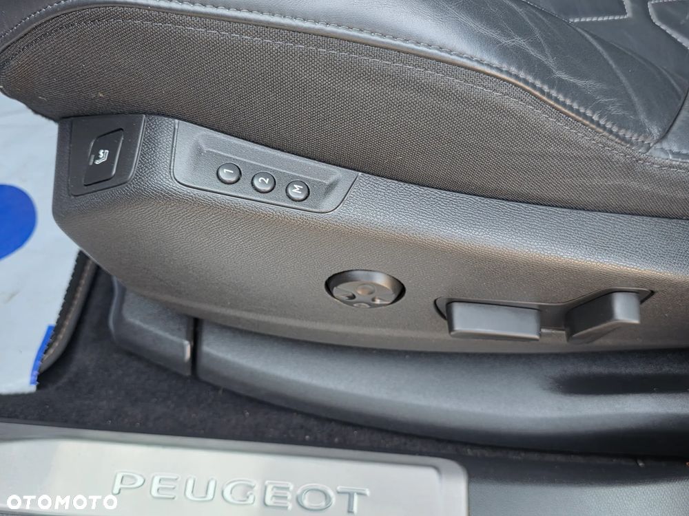 Peugeot 3008 PureTech 180 Stop & Start GPF EAT8 GT - 20