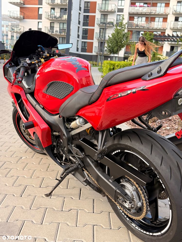 Honda CBR - 2