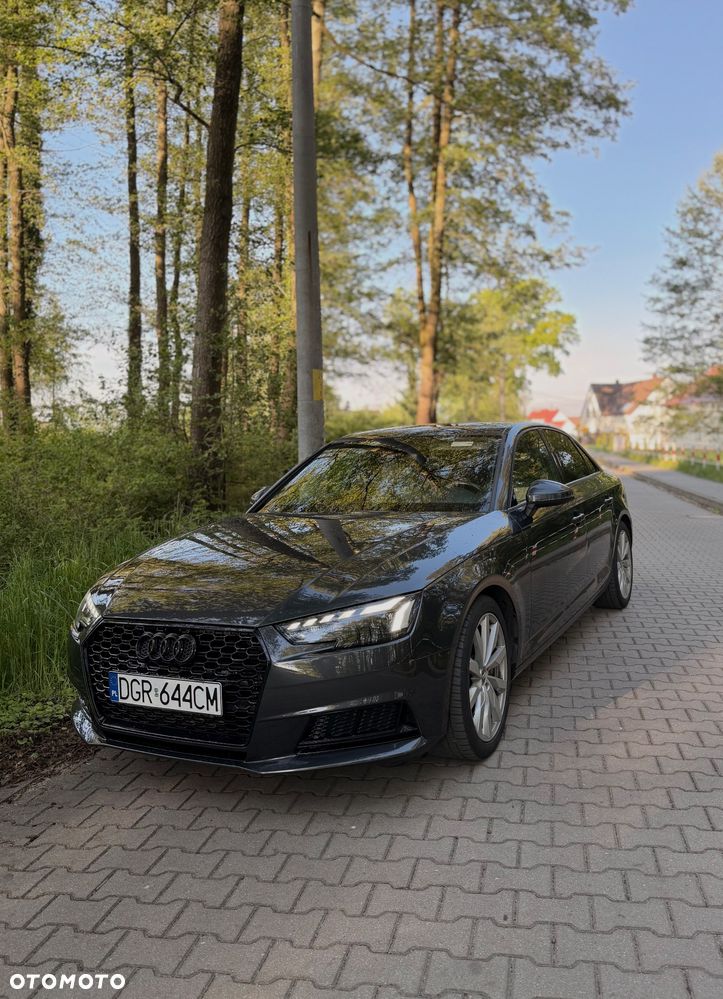 Audi A4 Limousine 2.0 TFSI S tronic design - 1