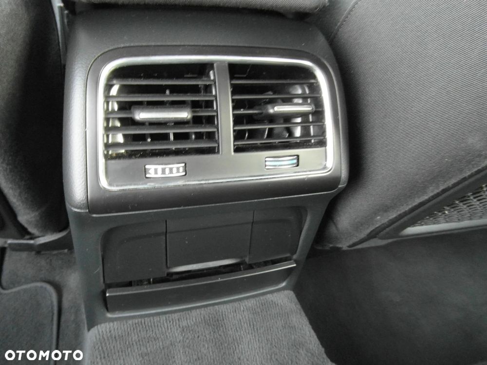 Audi A4 ver-2-0-tdi-dpf-attraction - 31