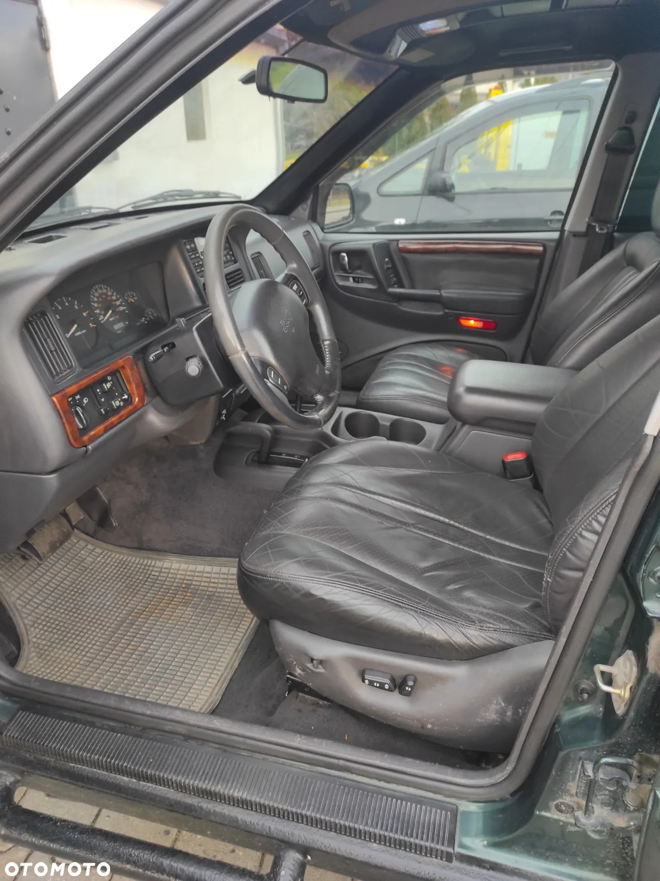 Jeep Grand Cherokee 5.2 Limited - 7