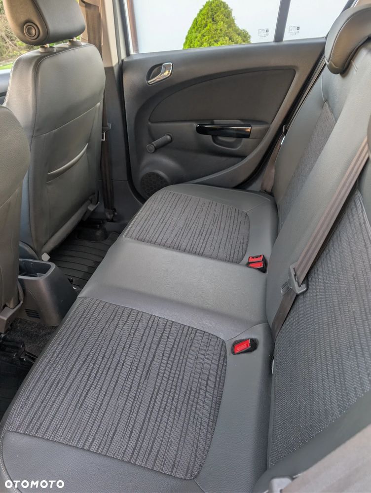 Opel Corsa 1.2 16V Energy - 8