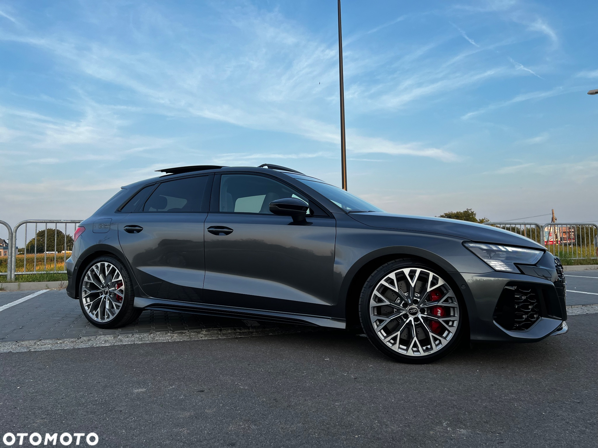 Audi RS3 Sportback TFSI Quattro S tronic - 4