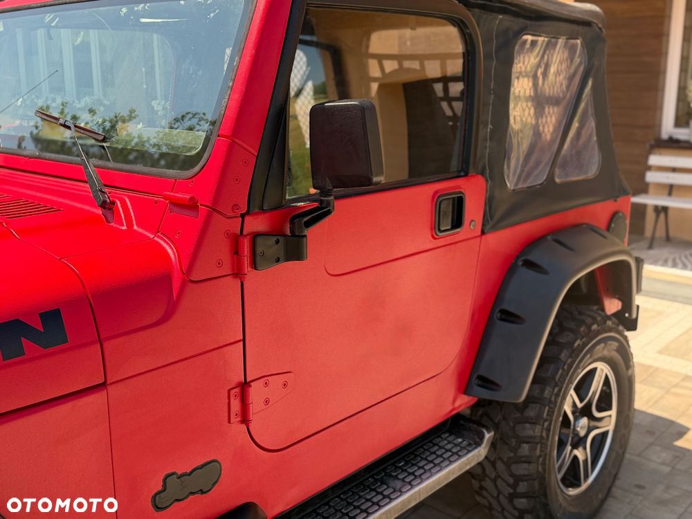 Jeep Wrangler 2.5 Sport - 36