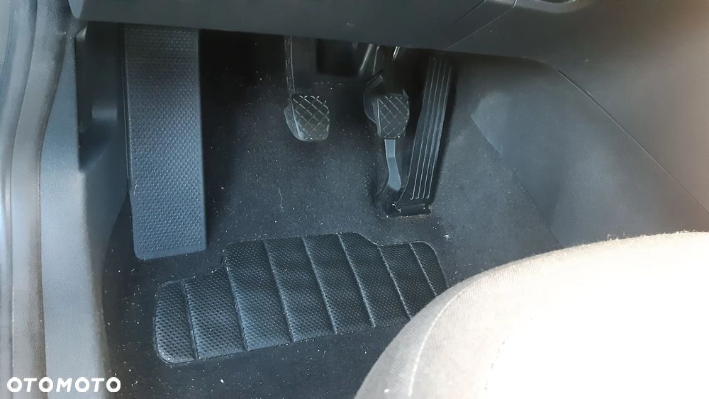 Skoda Yeti 2.0 TDI 4x4 Active - 19