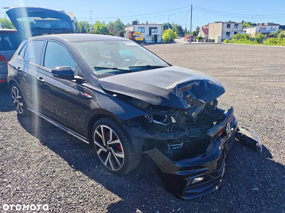 Volkswagen Polo 2.0 TSI DSG GTI - 5