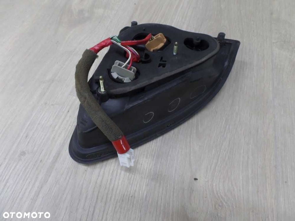 LEXUS RX 300 330 LIFT 00-03 LAMPA TYL PRAWA W KLAPE - 5