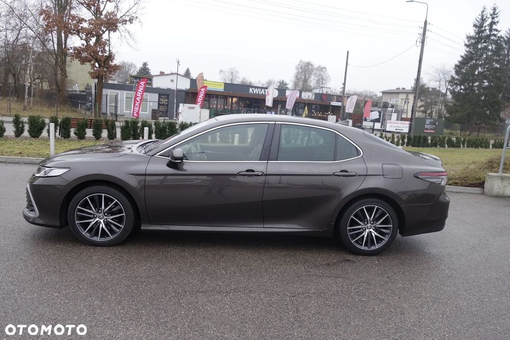 Toyota Camry 2.5 Hybrid Prestige CVT - 6