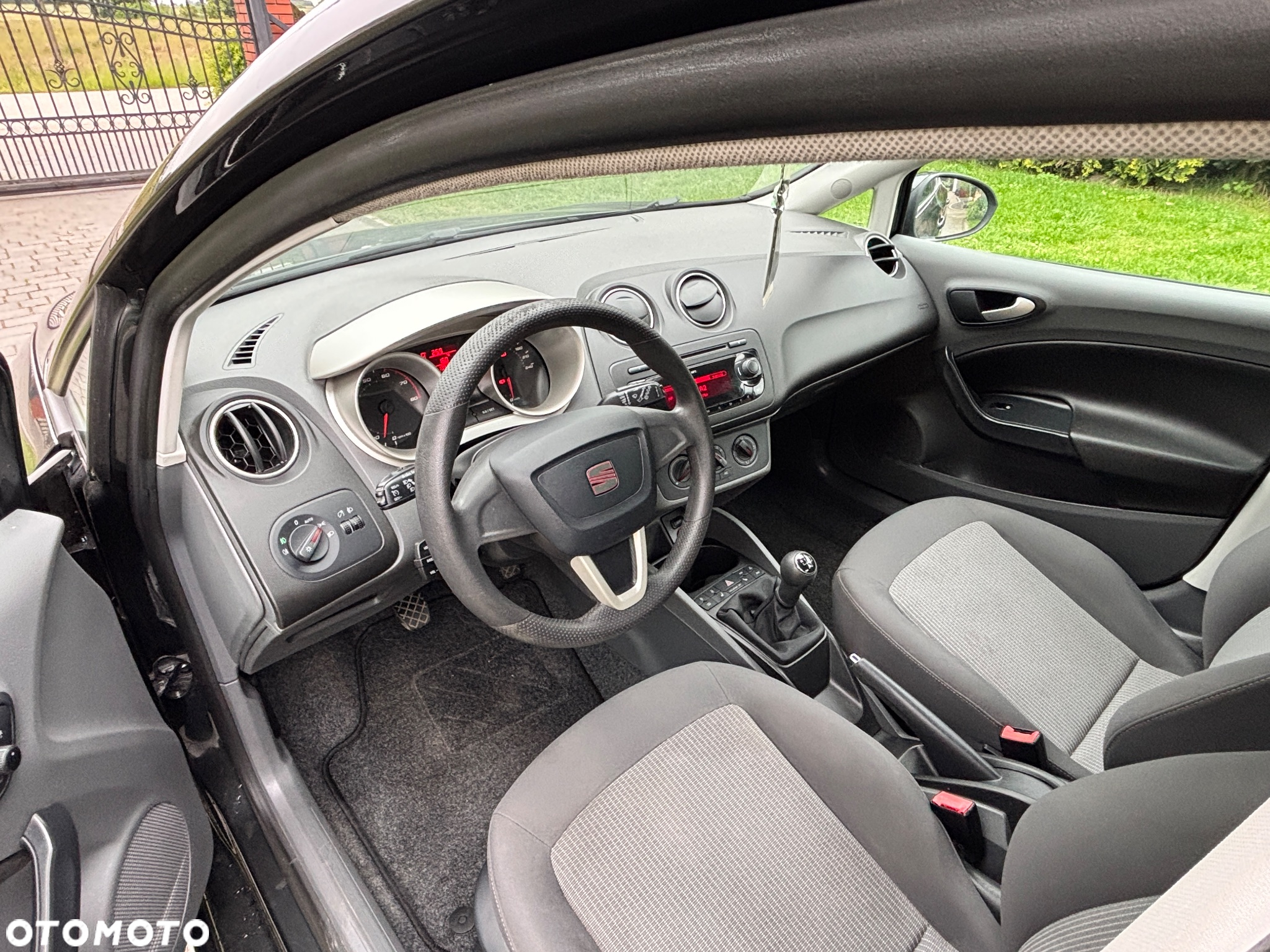 Seat Ibiza 1.2 TSI (Ecomotive) Start & Stop Style - 8