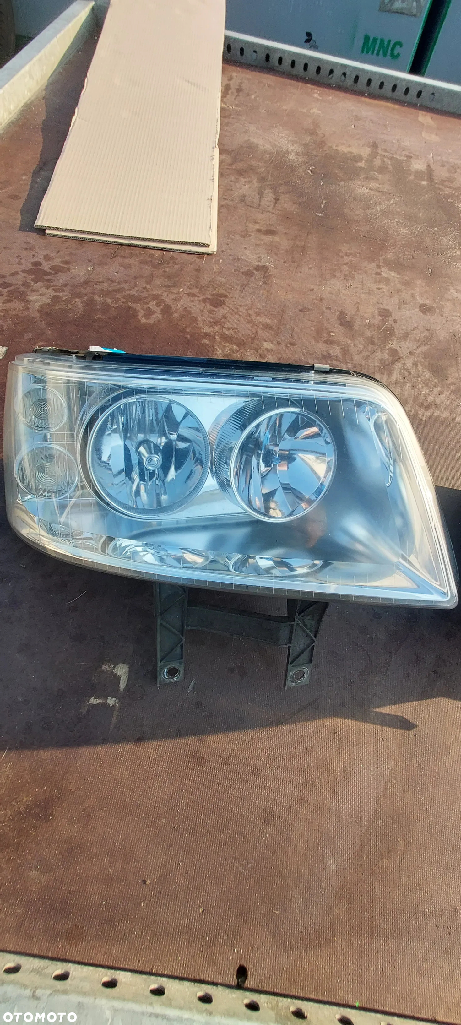 reflektor lampa vw t5 multivan przód - 6