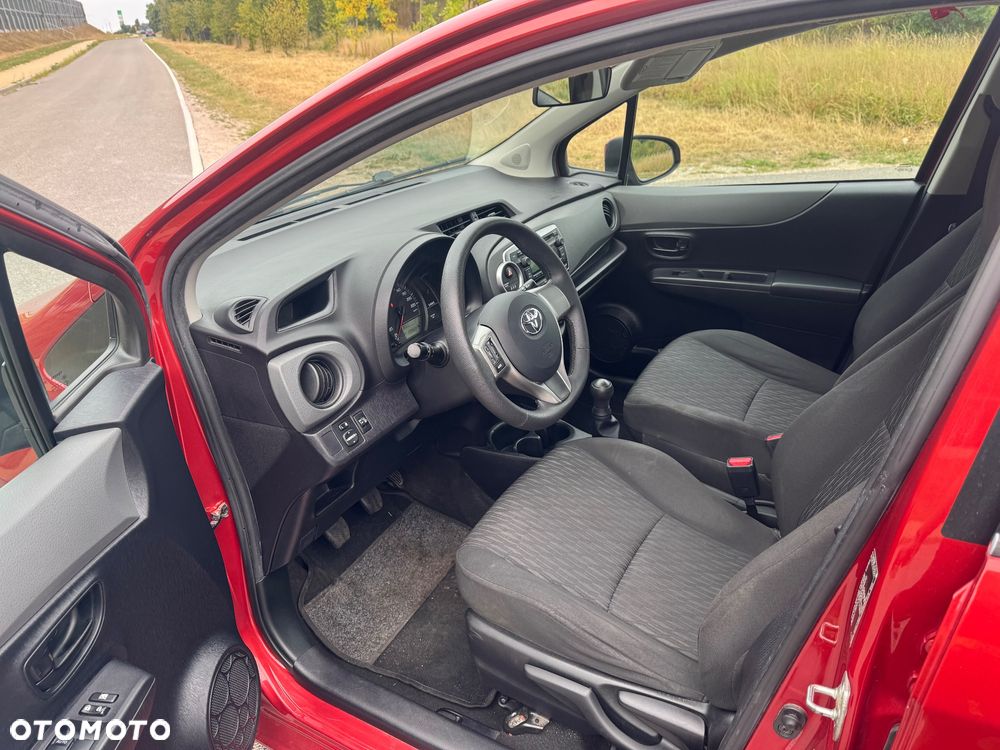 Toyota Yaris - 9