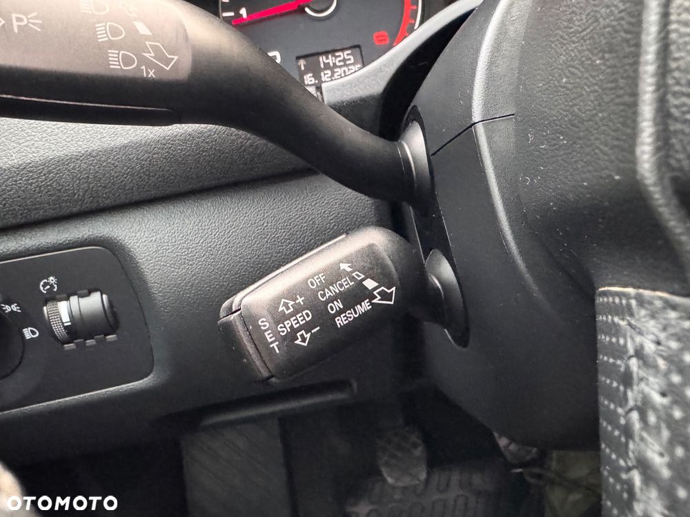 Audi A3 Sportback 2.0 TDI Attraction - 35