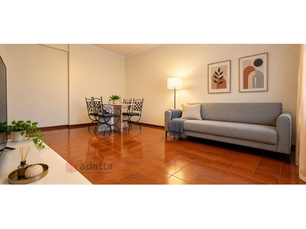 Apartamento T2 Remodelado e Equipado para Arrendamento em Setúbal -... - Grande imagem: 2/17