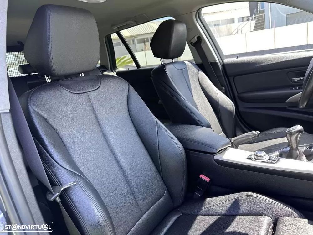 BMW 316 d Line Sport Shadow - 36