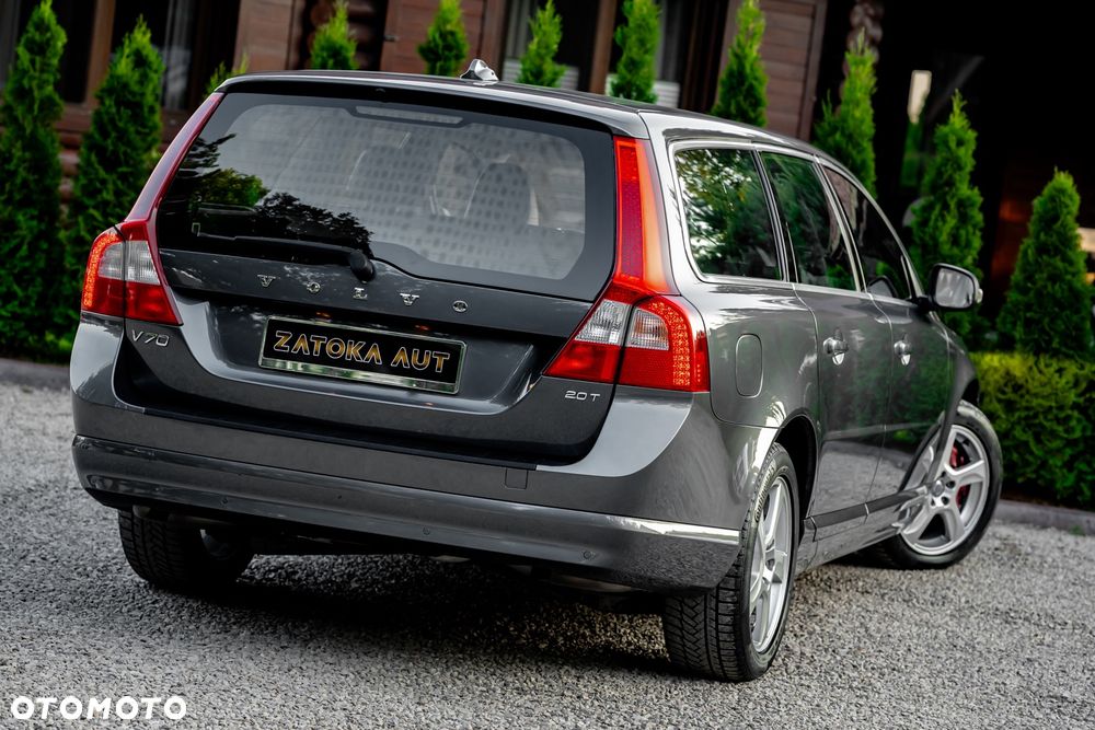 Volvo V70 2.0T Powershift Summum - 12