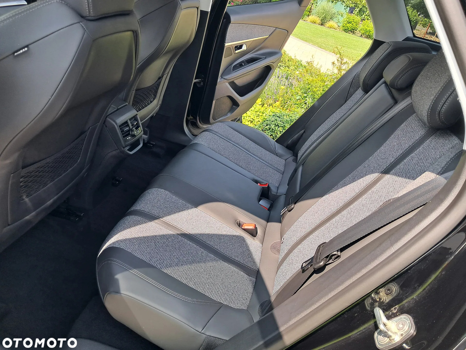 Peugeot 3008 - 18