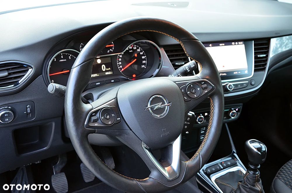 Opel Crossland X - 15