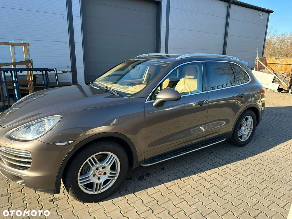 Porsche Cayenne Diesel - 1