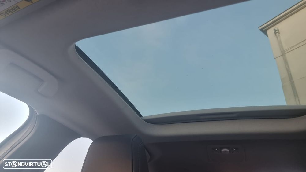 Citroën e-C4 X Shine - 7