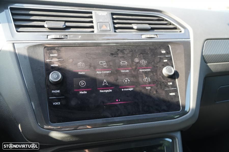 VW Tiguan 1.4 TSI eHybrid R-Line DSG - 19