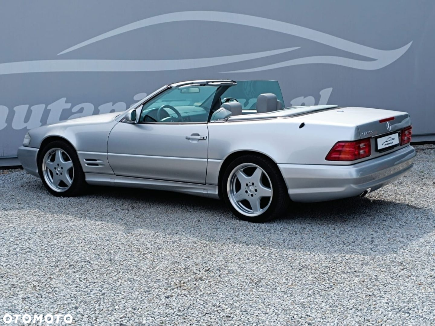 Mercedes-Benz SL - 23