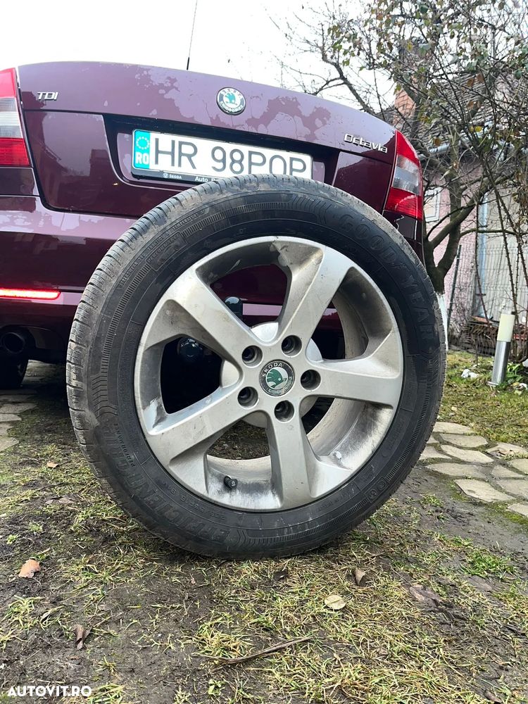 Skoda Octavia 1.6 TDI DPF DSG IMPULS EDITION - 3