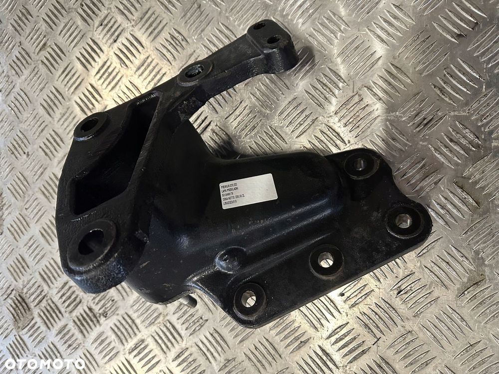 PODSTAWA KOLUMNY KIEROWNICZEJ RENAULT MIDLUM DCI 270 17,5 OE 5010557818 - 2