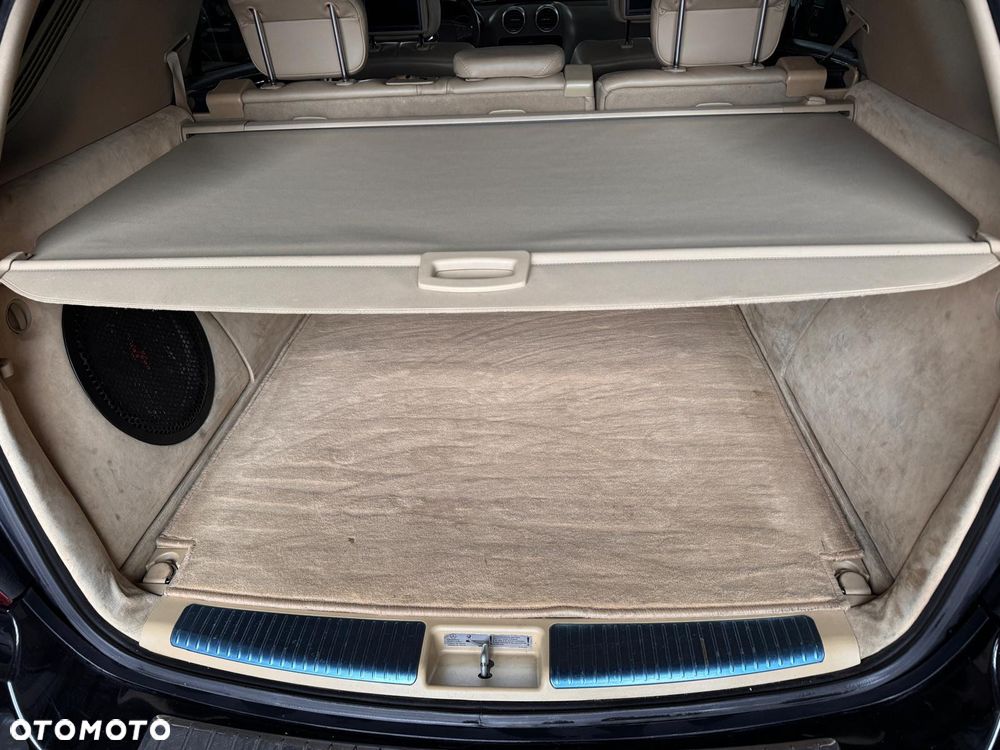 Mercedes-Benz ML - 14