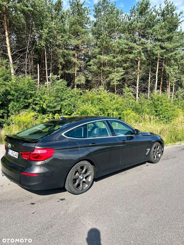 BMW 3GT 318d Sport Line - 19