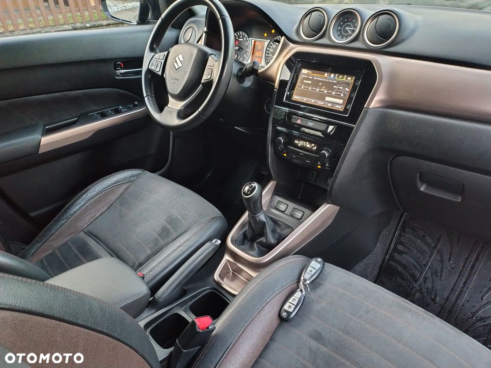 Suzuki Vitara - 14