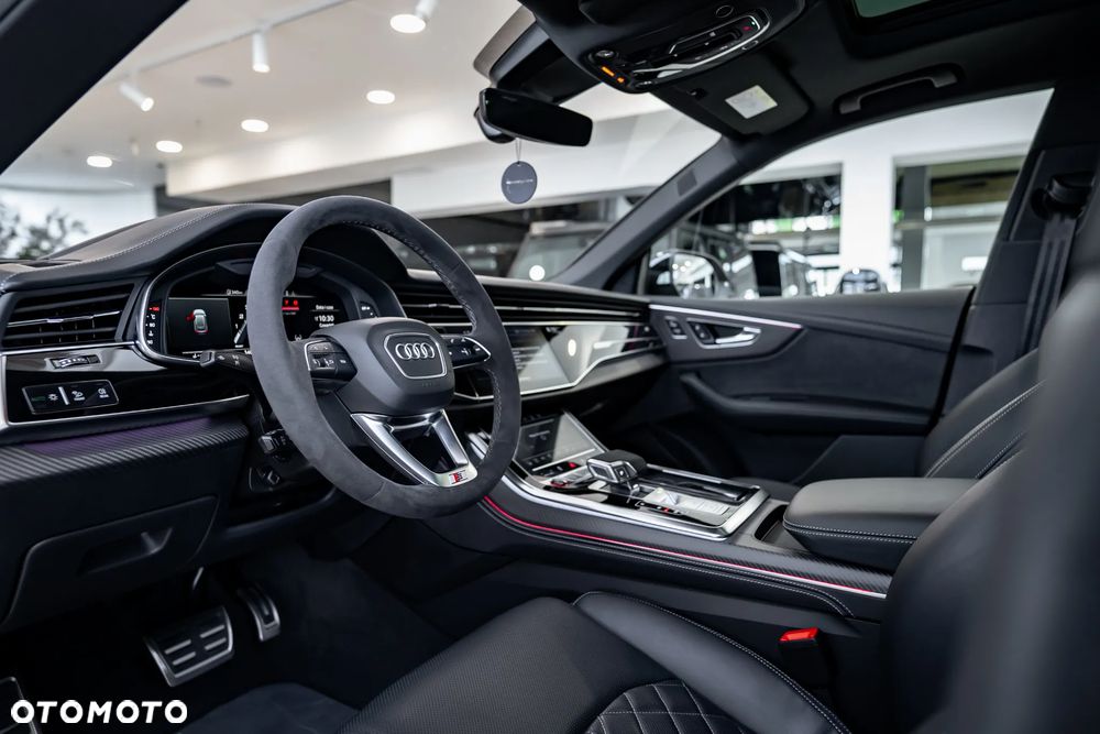 Audi SQ8 - 23
