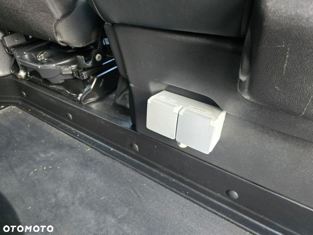 Renault Trafic - 16