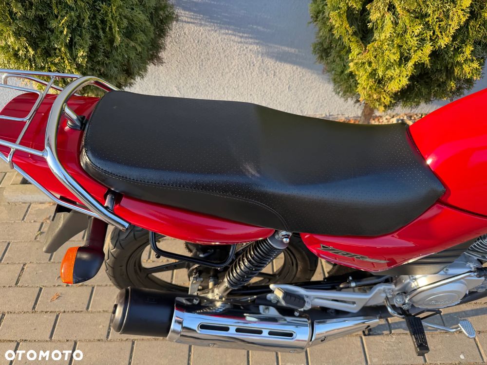 Yamaha YBR - 17