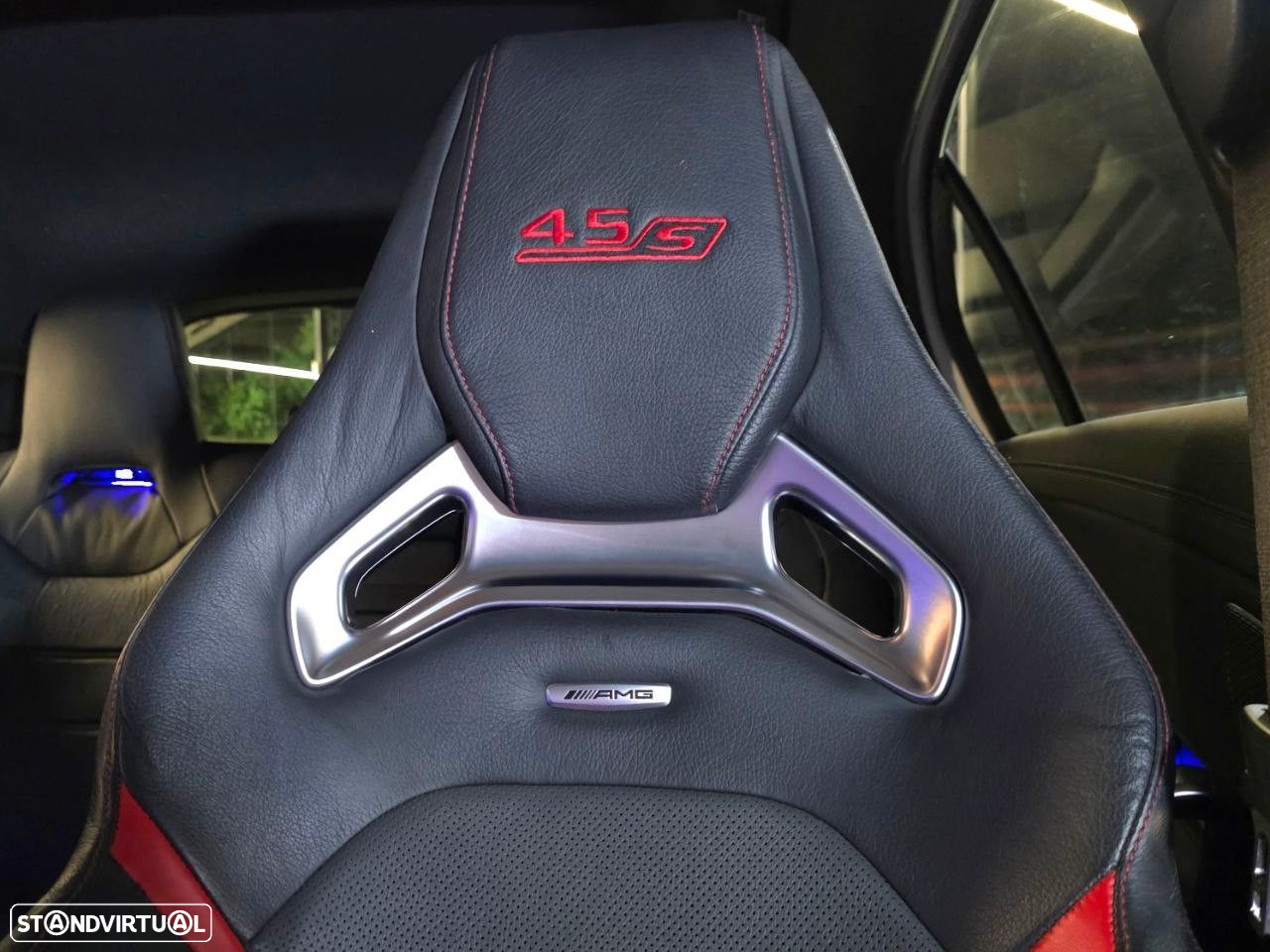 Mercedes-Benz A 45 AMG S 4Matic+ - 16