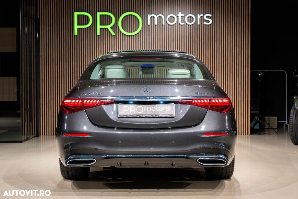 Mercedes-Benz S - 25