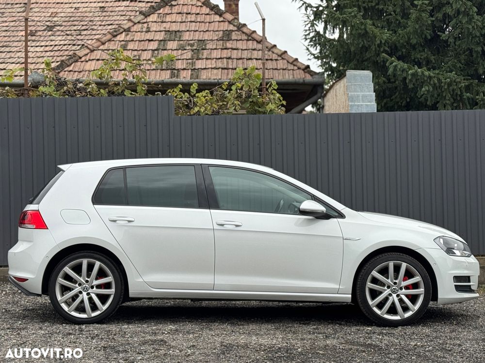 Volkswagen Golf 1.4 TSI BlueMotion Technology DSG Cup - 6
