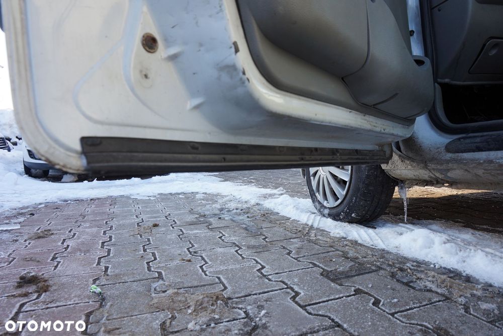 DRZWI PRZEDNIE LEWE KANGOO I PH2 LIFT O389  BIAŁY RENAULT 2003-2008 - 9