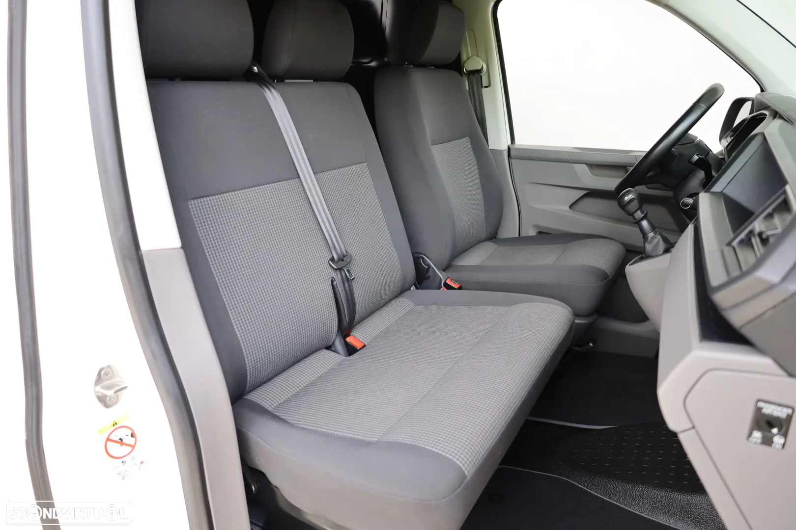 VW Transporter 2.0 TDI Business - 36