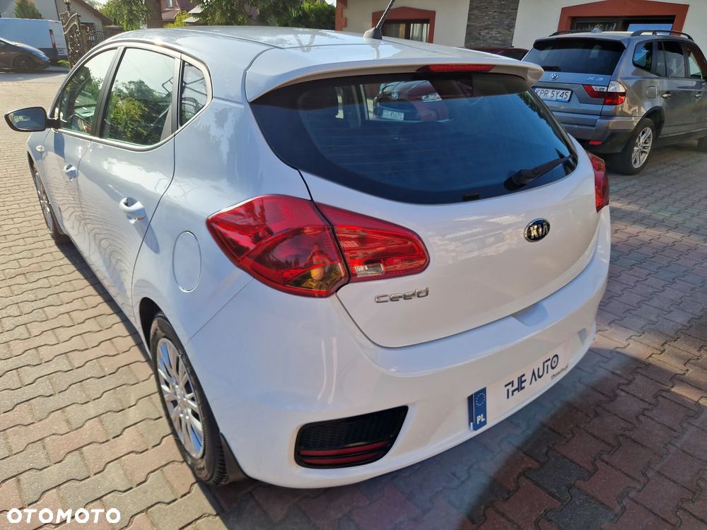 Kia Ceed 1.4 S - 36
