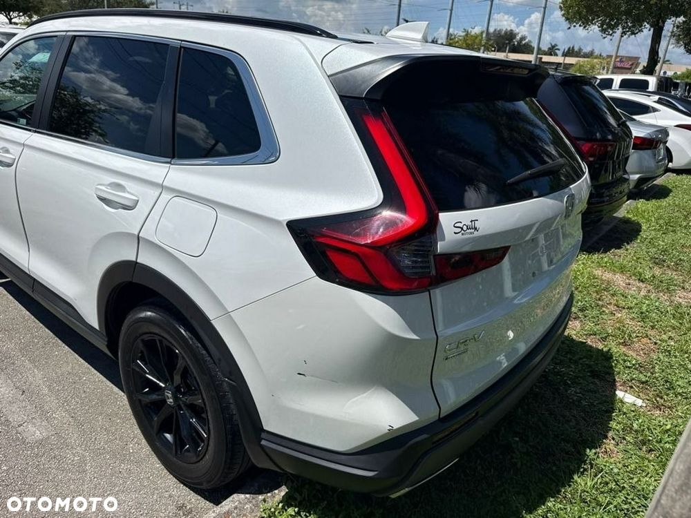 Honda CR-V - 4