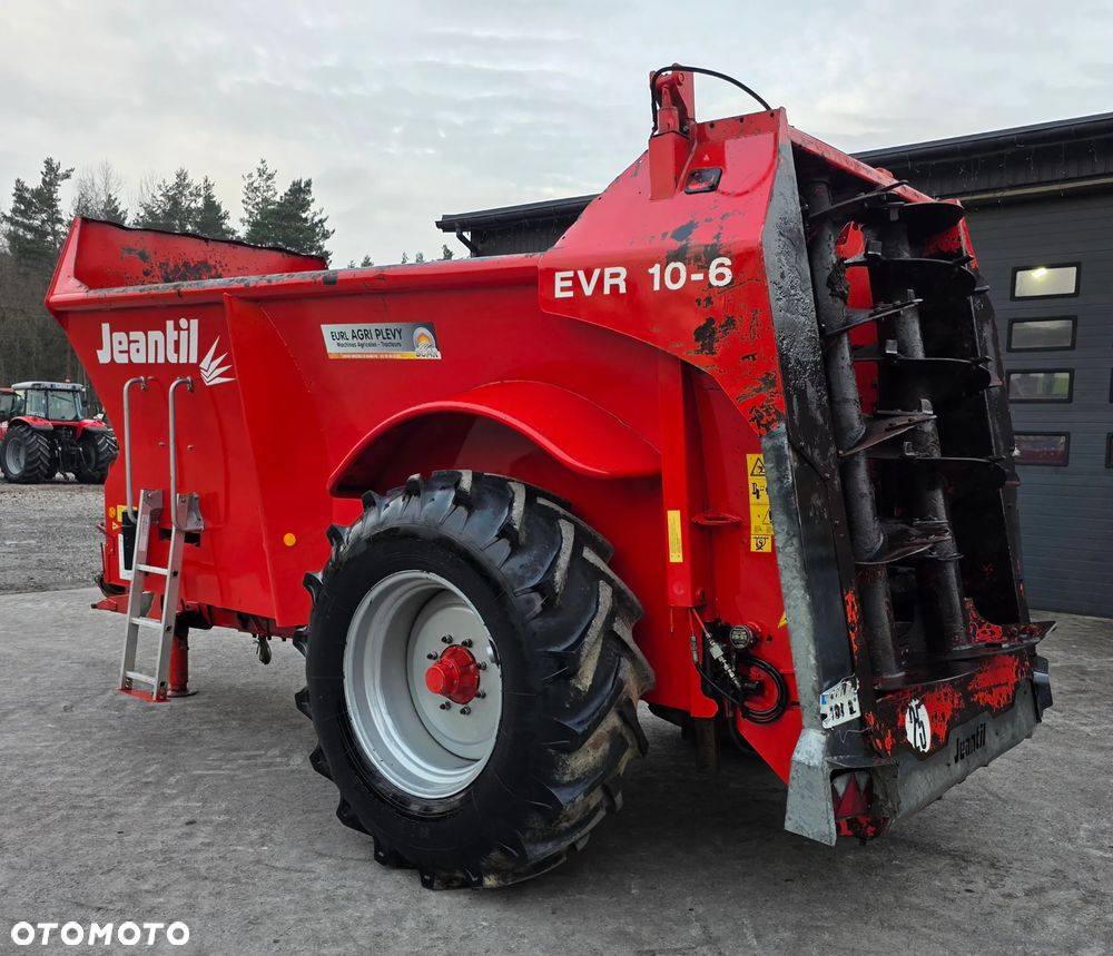 Inny Jeantil 10-6 - 3