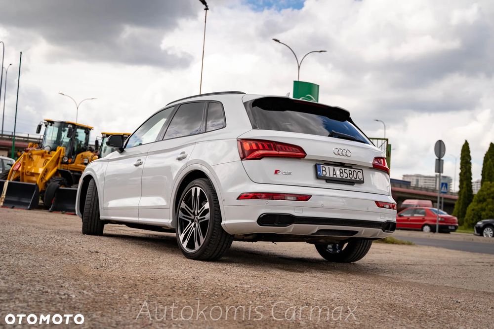 Audi SQ5 - 11