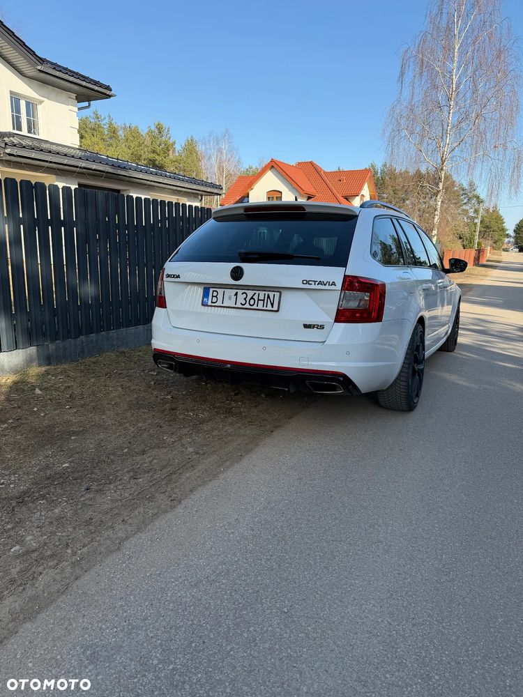Skoda Octavia 2.0 TSI RS DSG - 3
